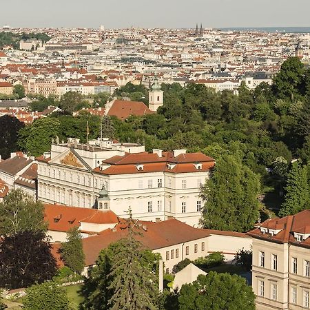 Hotel Domus Henrici Praga Esterno foto