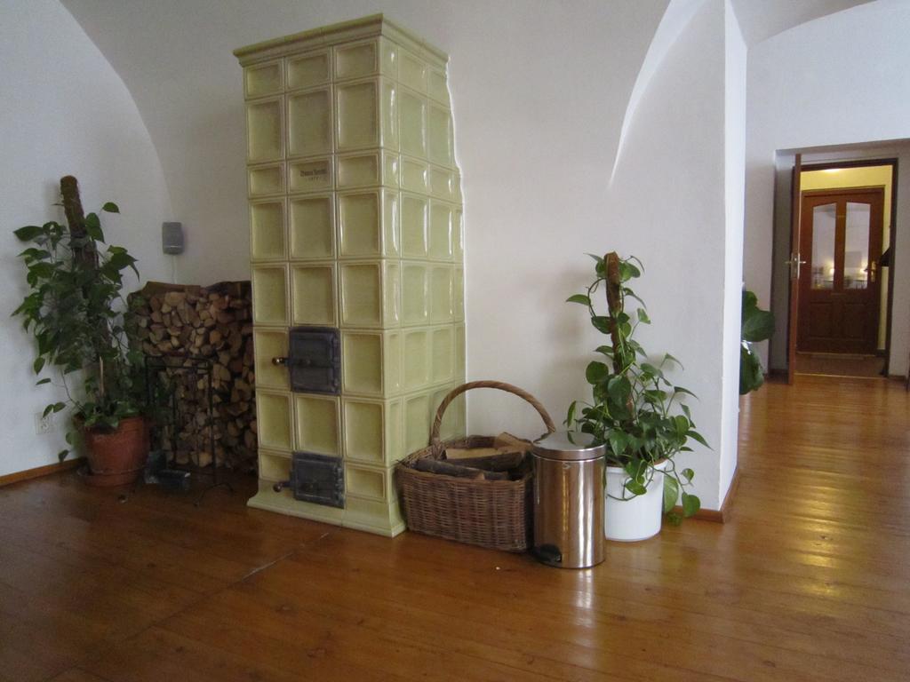 Hotel Domus Henrici Praga Esterno foto